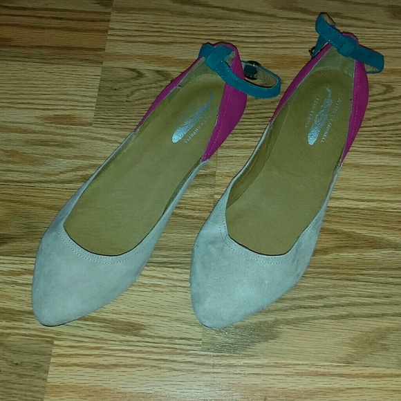 Jeffrey Campbell for Free People Flats - Picture 2 of 4